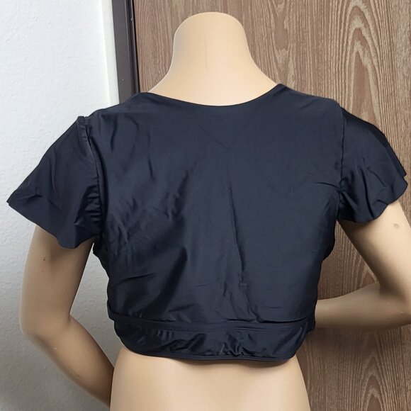 Torrid black swim suit top with sleeves NWOT size 1 or 1X - Picture 3 of 4